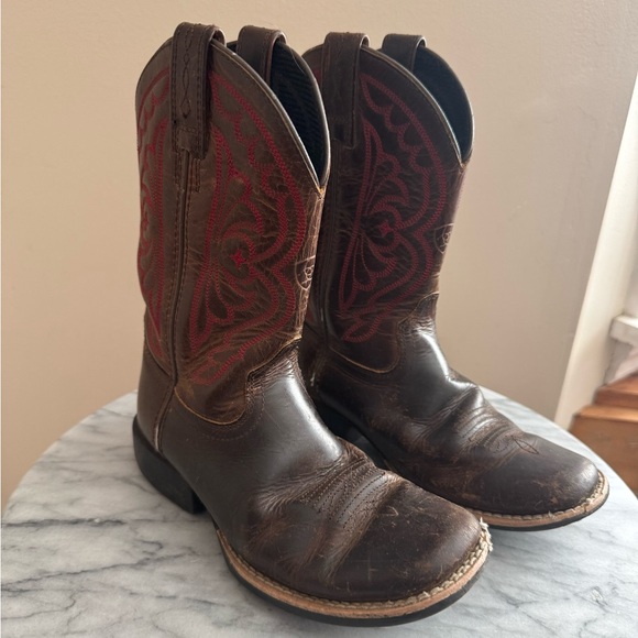 Ariat Other - Ariat Boys Quickdraw Distressed Western Boots Size 12 Cowboy Boots Brown Red